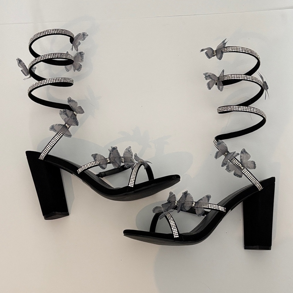 Chic Black Butterfly Wrap Wedge Heels